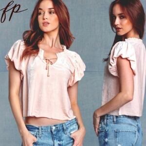 Free People Terese Puff Sleeve Velvet Top Blush Pink Cottagecore Pirate XS NWT
